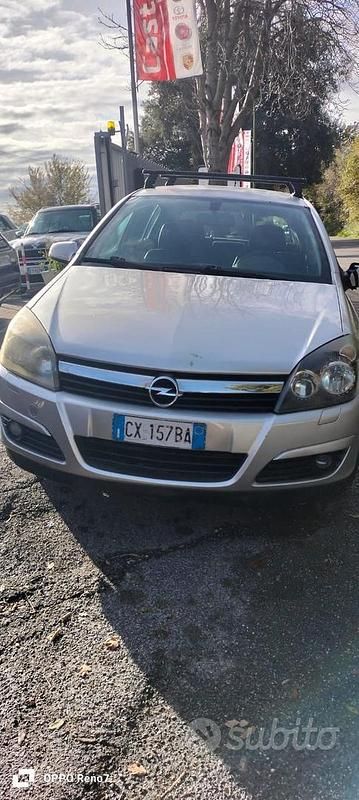Grigio Usata 2005 Opel Astra Cosmo Tre volumi | 1000 € - Immagine 1/4