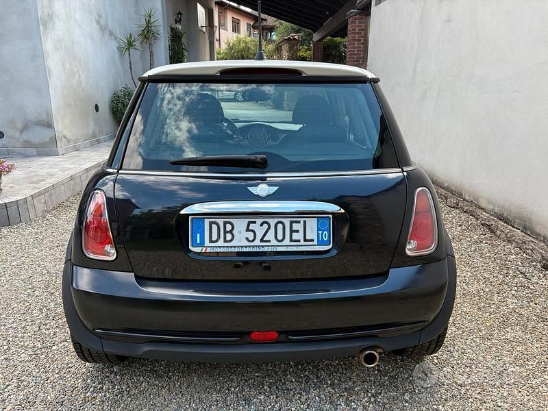 Occasion Mini Cooper 116 ch (85 kW) 2006 Bleue Citadine
