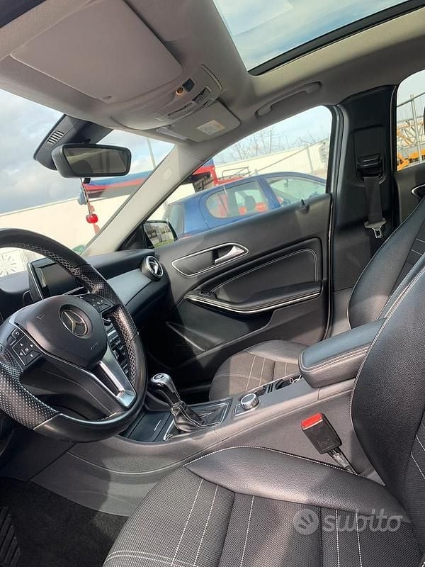 Usata Mercedes GLA200 136 CV (100 kW) 2015 SUV