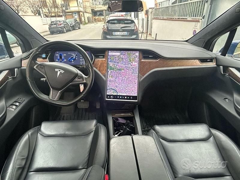 Usata Tesla Model X Long Range AWD 186 kW (253 CV) 2020 Blu SUV