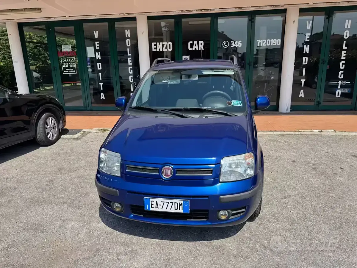 Usata Fiat Panda Dynamic 60 CV (44 kW) 2011 Blu Utilitaria