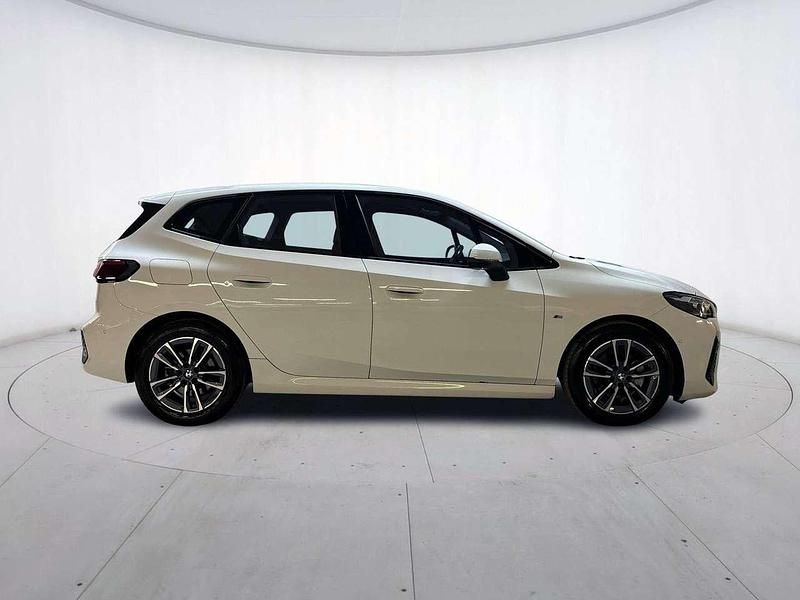 Usata BMW 218 Active Tourer M Sport 150 CV (110 kW) 2024 Bianco Monovolume