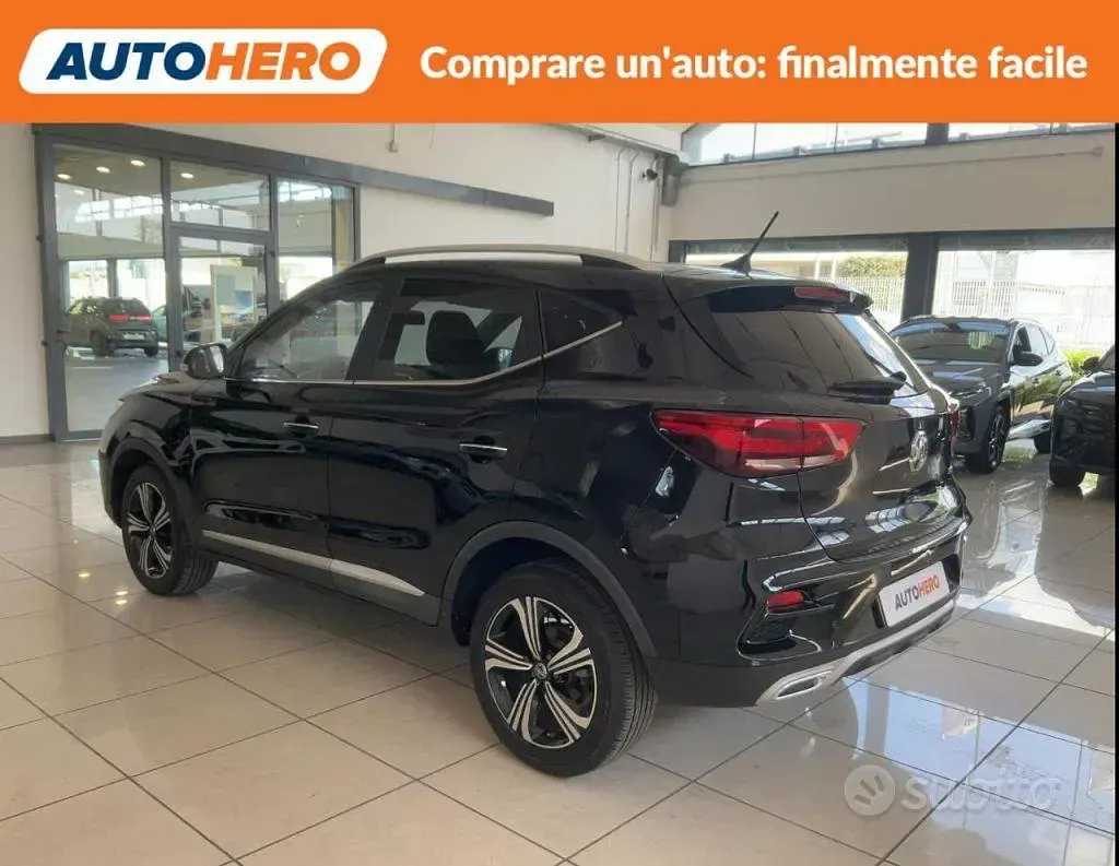 Usata MG ZS Comfort 106 CV (77 kW) 2023 Nero SUV