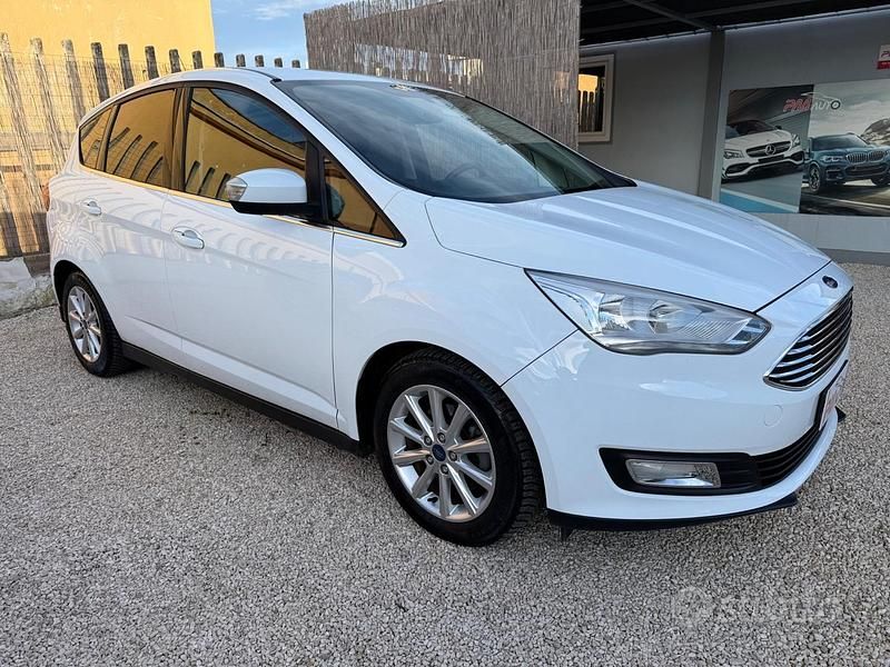Usata Ford C-MAX Titanium 120 CV (88 kW) 2017 Bianco Monovolume