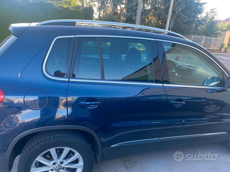 Usata VW Tiguan 140 CV (102 kW) 2013 Blu SUV