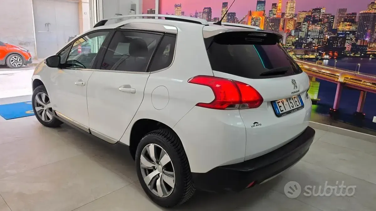 Usata Peugeot 2008 92 CV (67 kW) 2014 Bianco SUV