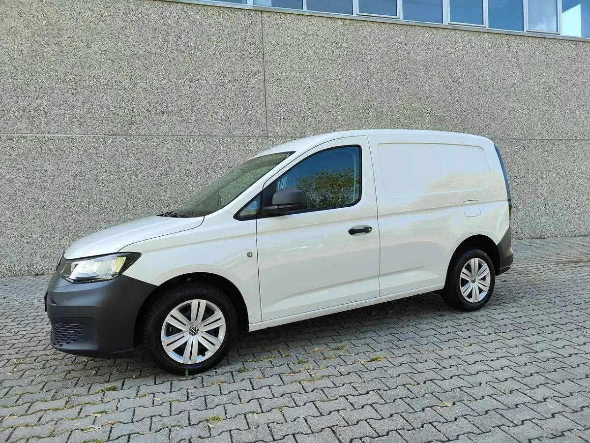 Usata VW Caddy Business 75 CV (55 kW) 2021 Bianco Monovolume