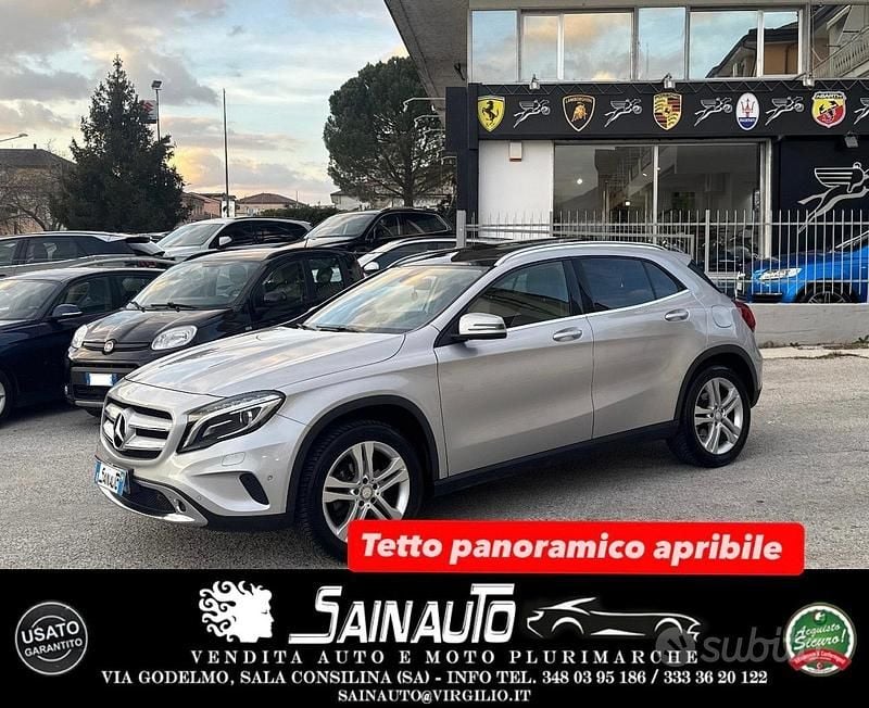 Grigio Usata 2016 Mercedes GLA200 Premium SUV | 14.900 € (Ottimo prezzo) - Immagine 1/4