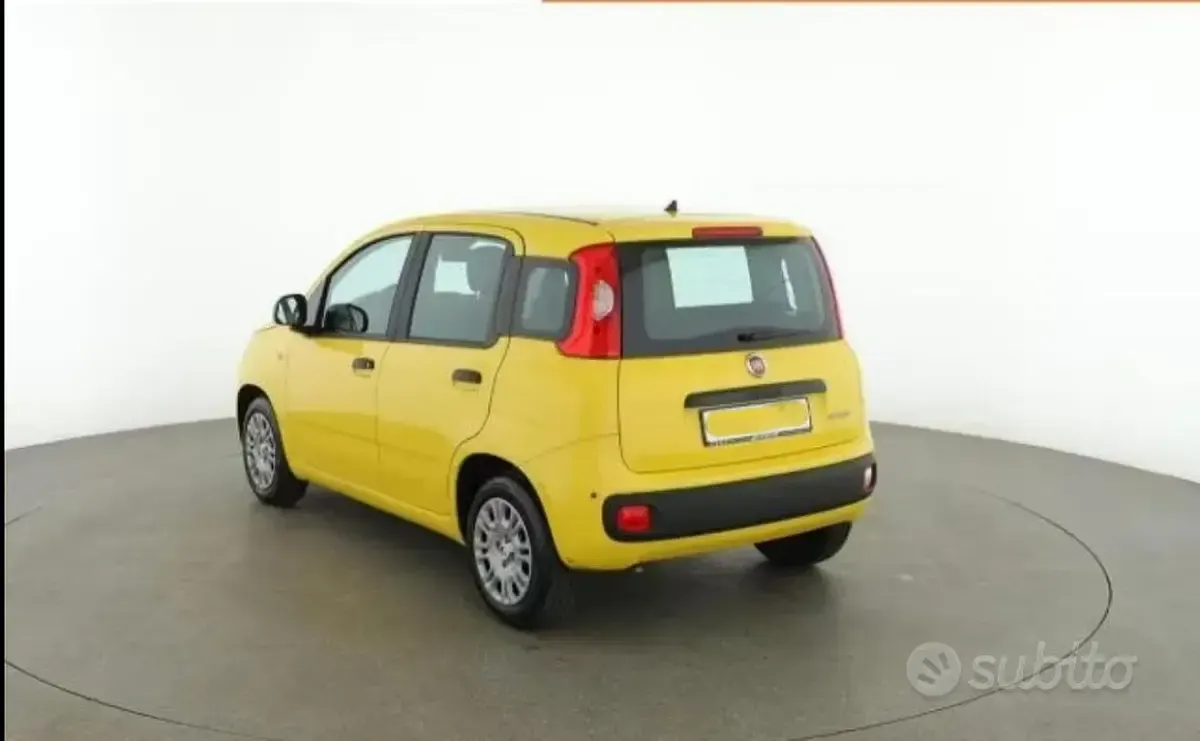 Nuova Fiat Panda Pop 69 CV (50 kW) 2026 Giallo Utilitaria