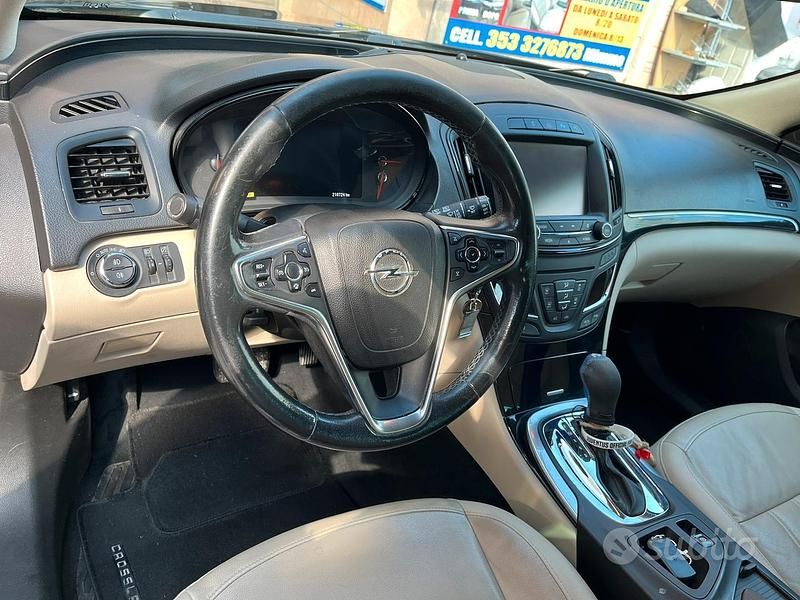 Usata Opel Insignia 136 CV (100 kW) 2017 Nero Station wagon