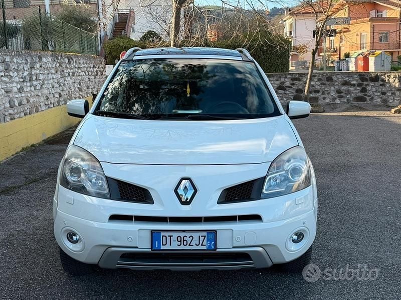 Usata Renault Koleos 150 CV (110 kW) 2010 Bianco SUV