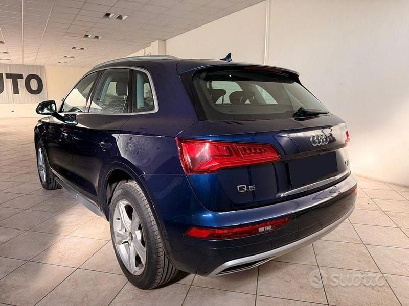Usata Audi Q5 Business 190 CV (139 kW) 2019 Blu SUV