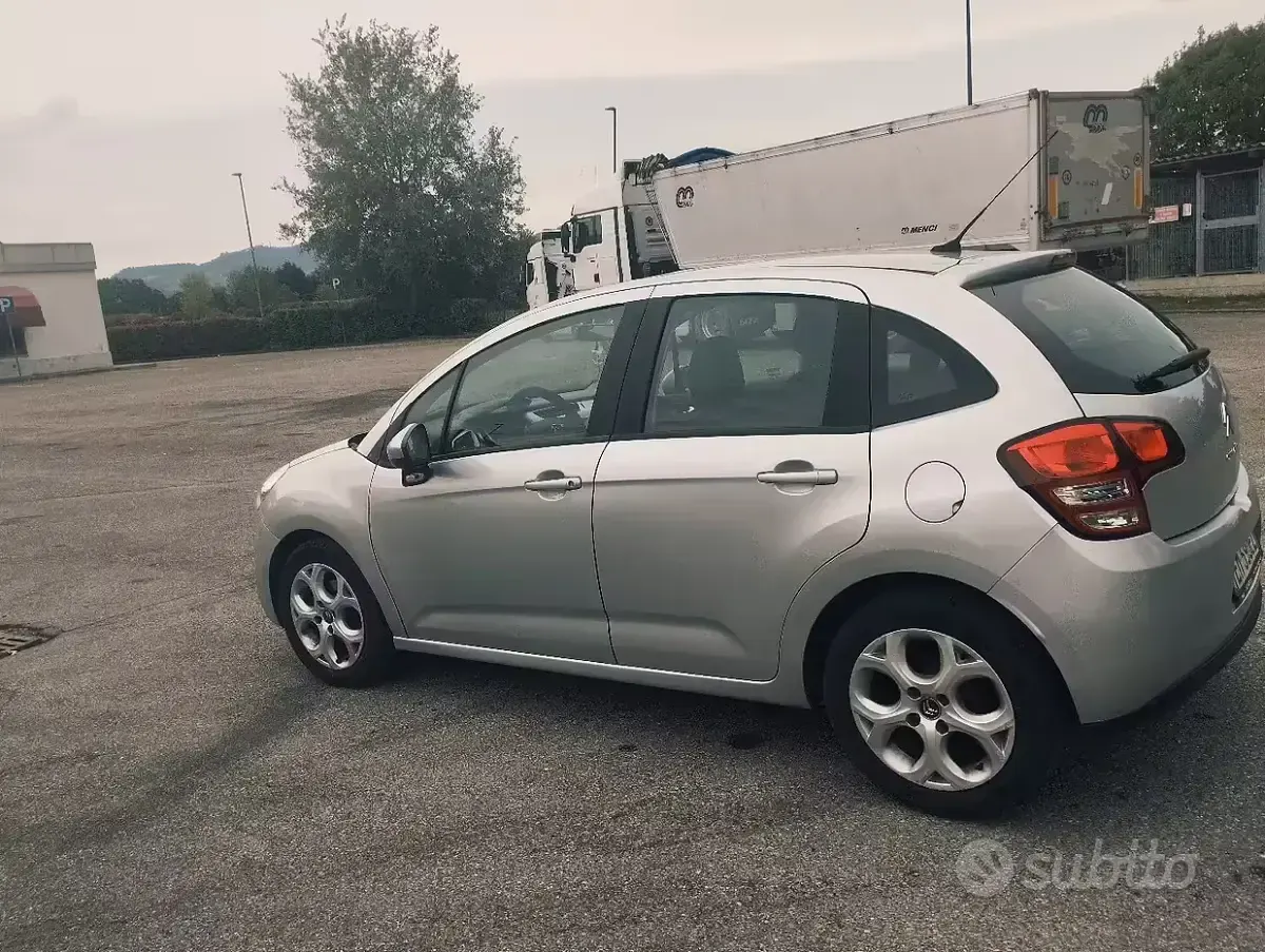 Usata Citroën C3 60 CV (44 kW) 2012 Grigio Berlina