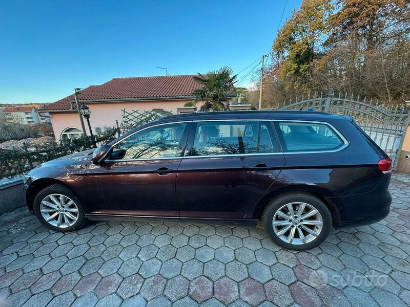 Usata 2016 VW Passat Tre volumi | 11.000 € (Buon prezzo) - Immagine 1/4