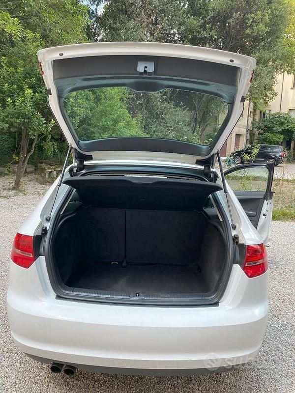 Usata Audi A3 125 CV (91 kW) 2009 Bianco Utilitaria