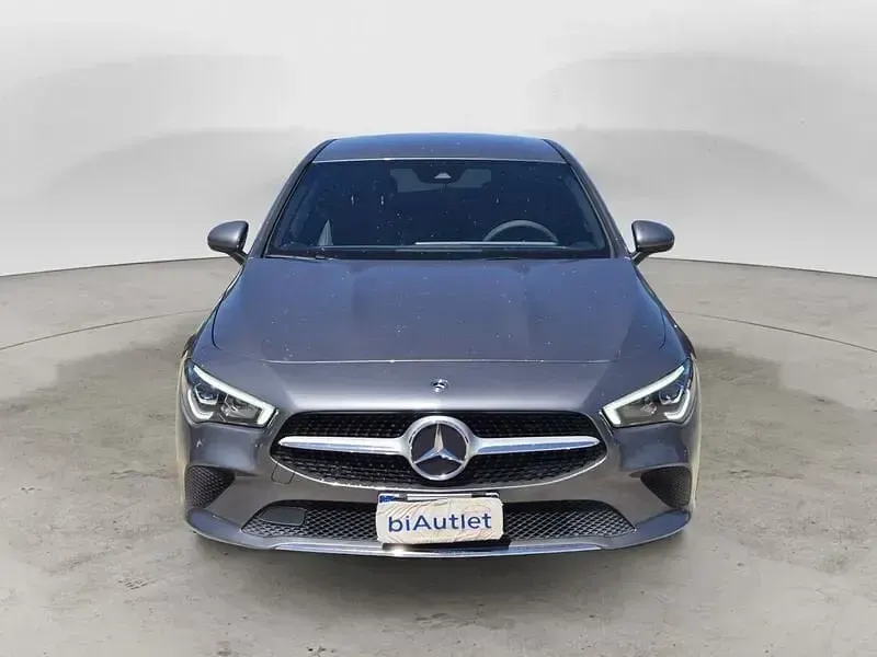 Usata Mercedes CLA180 116 CV (85 kW) 2020 Grigio Berlina