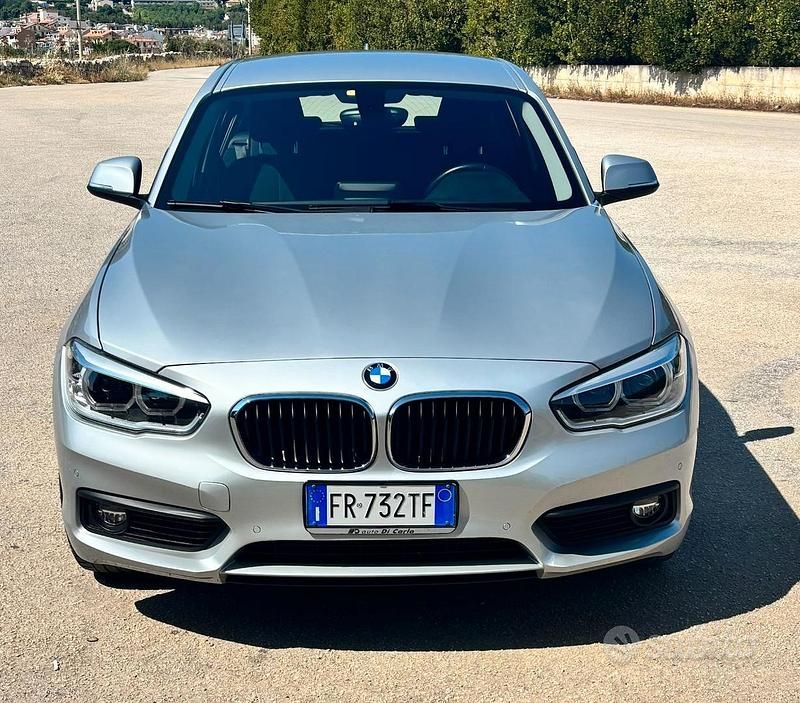 Usata BMW 116 Advantage 116 CV (85 kW) 2018 Grigio Utilitaria