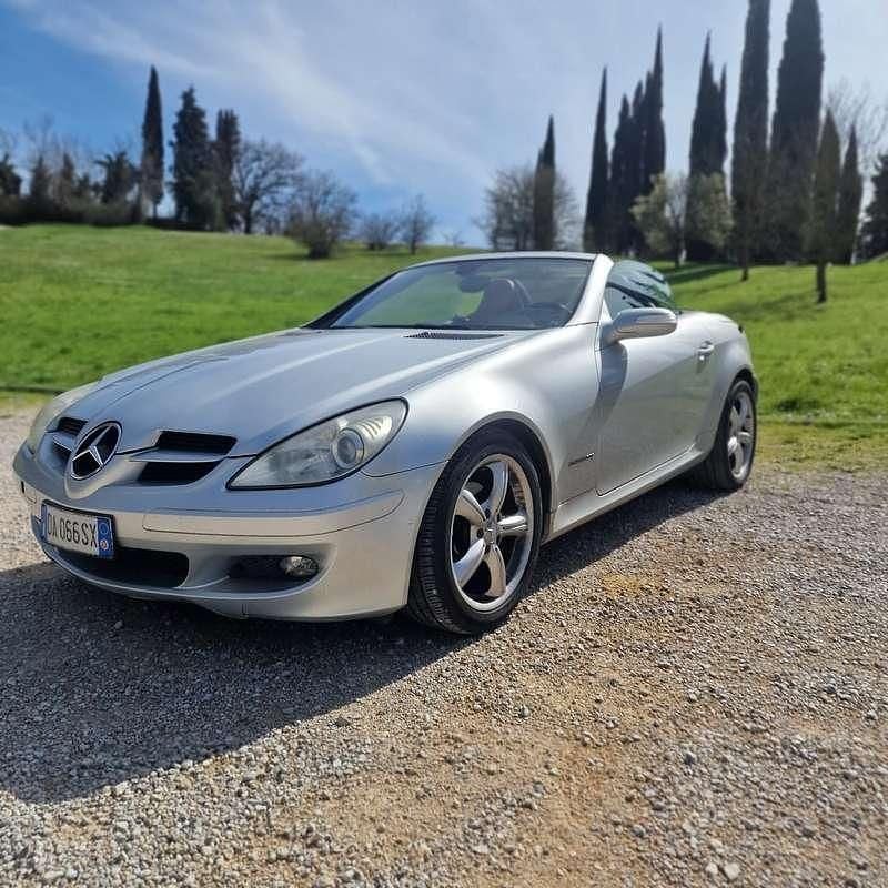Usata Mercedes SLK200 163 CV (119 kW) 2006 Cabrio