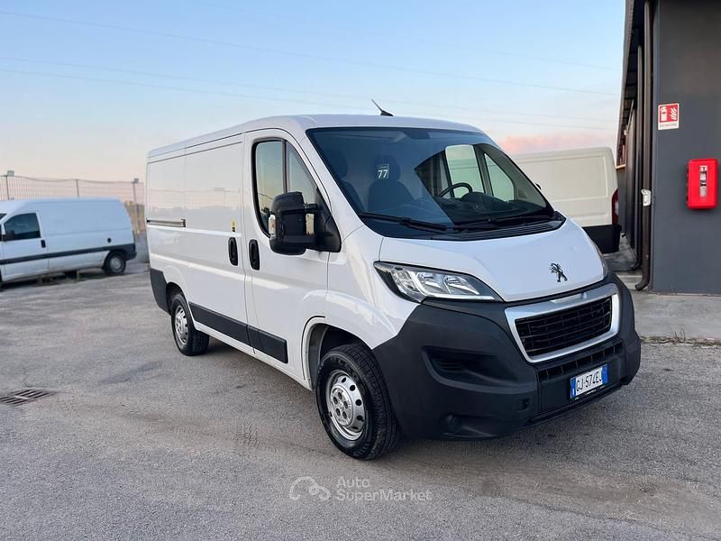 Usata Peugeot Boxer S 120 CV (88 kW) 2022 Bianco Furgone