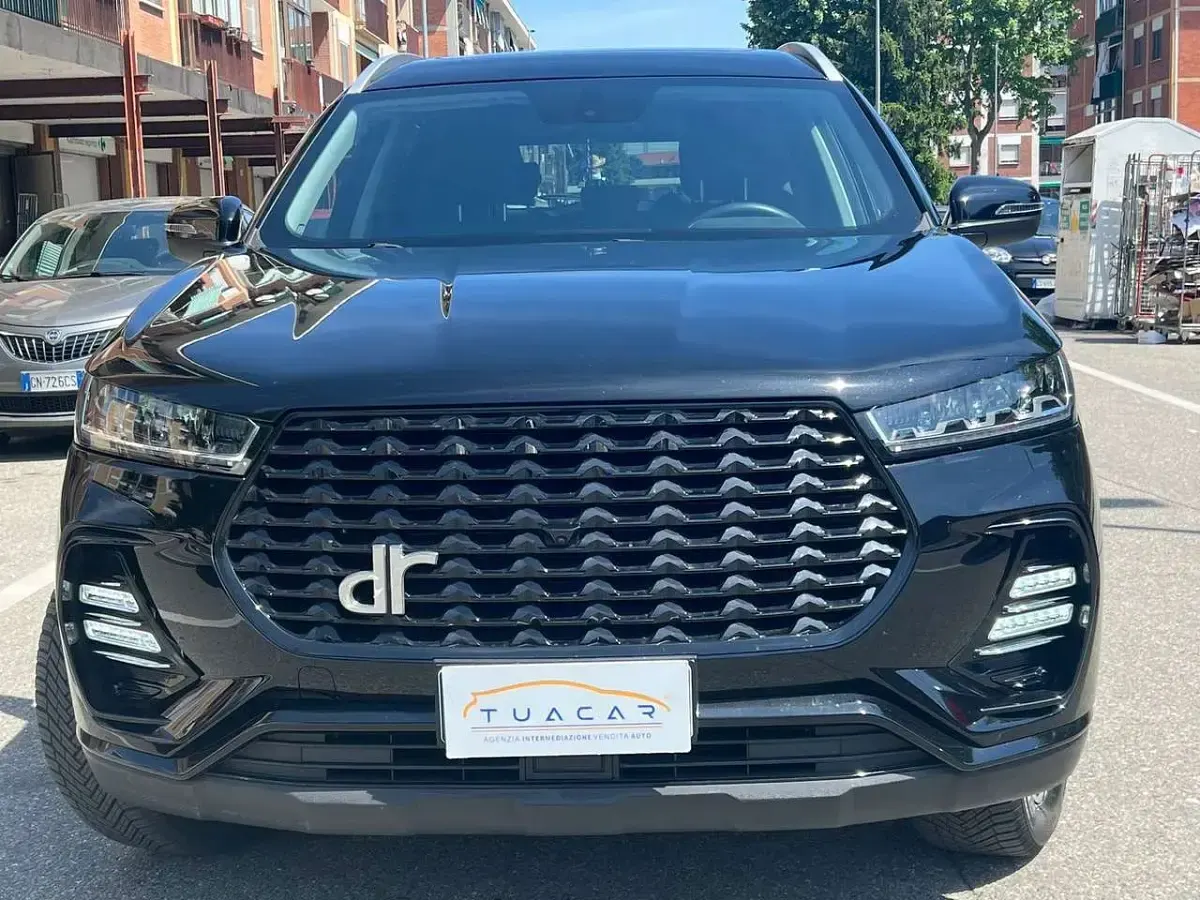 Usata DR DR 6.0 155 CV (114 kW) 2023 Nero SUV