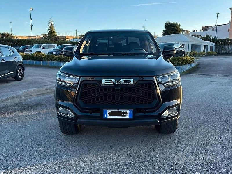 Usata EVO Cross 4 136 CV (100 kW) 2022 Nero Pick-up
