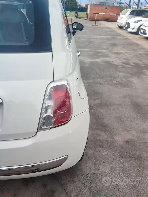 Usata Fiat 500 Lounge 69 CV (50 kW) 2010 Bianco Berlina