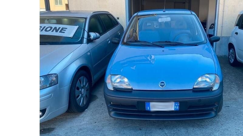 Usata Fiat Seicento 54 CV (39 kW) 2011 Blu Utilitaria
