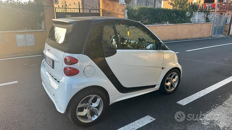 Usata Smart ForTwo Cabrio Pulse 84 CV (61 kW) 2015 Cabrio
