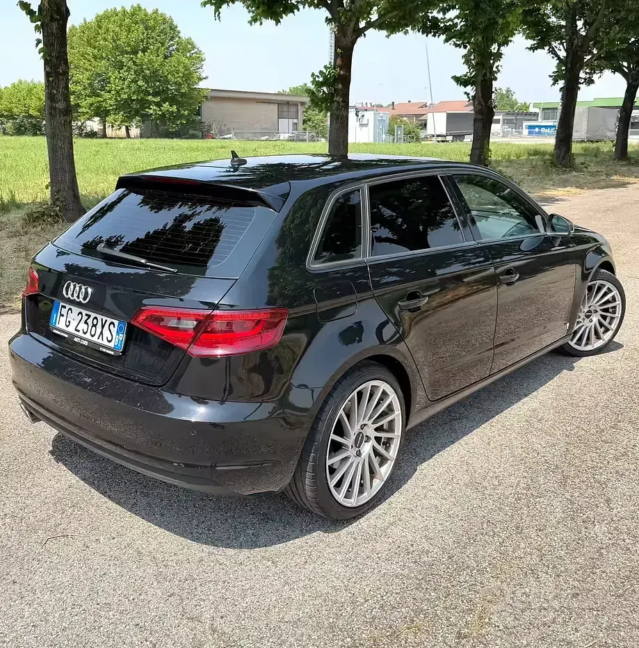 Usata Audi A3 Attraction 150 CV (110 kW) 2013 Nero Berlina