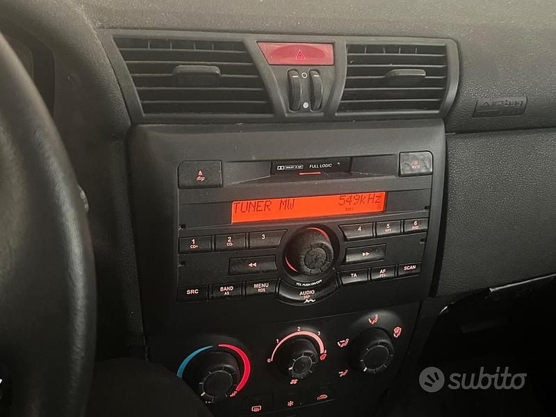 Usata Fiat Stilo 80 CV (58 kW) 2002 Blu Berlina