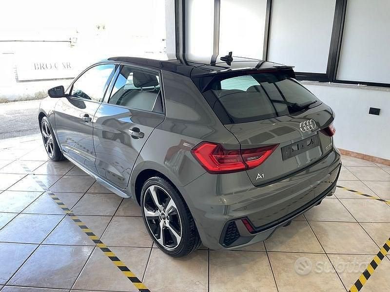 Usata Audi A1 Sportback S-Line 110 CV (80 kW) 2023 Grigio Utilitaria