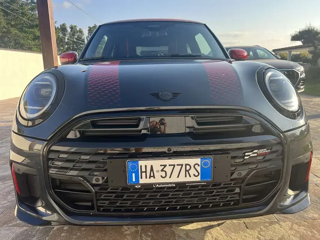 Usata Mini John Cooper Works 231 CV (169 kW) 2025 Utilitaria