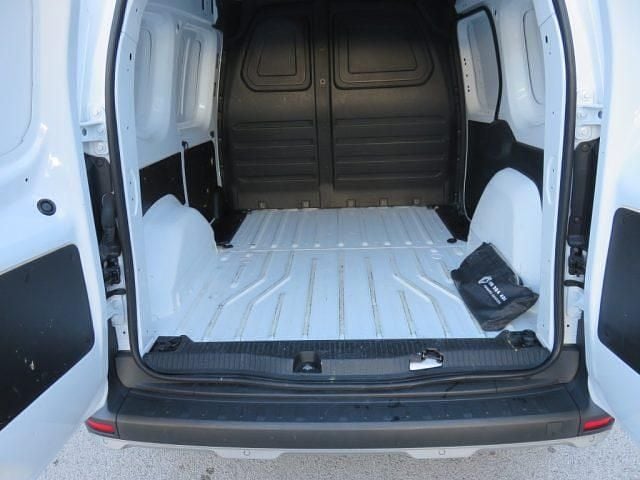 Usata Renault Kangoo 75 CV (55 kW) 2022 Bianco Monovolume