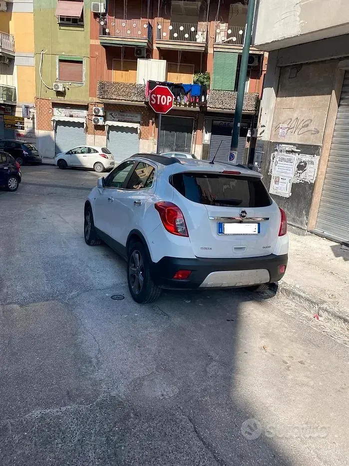 Usata Opel Mokka 131 CV (96 kW) 2014 Bianco SUV