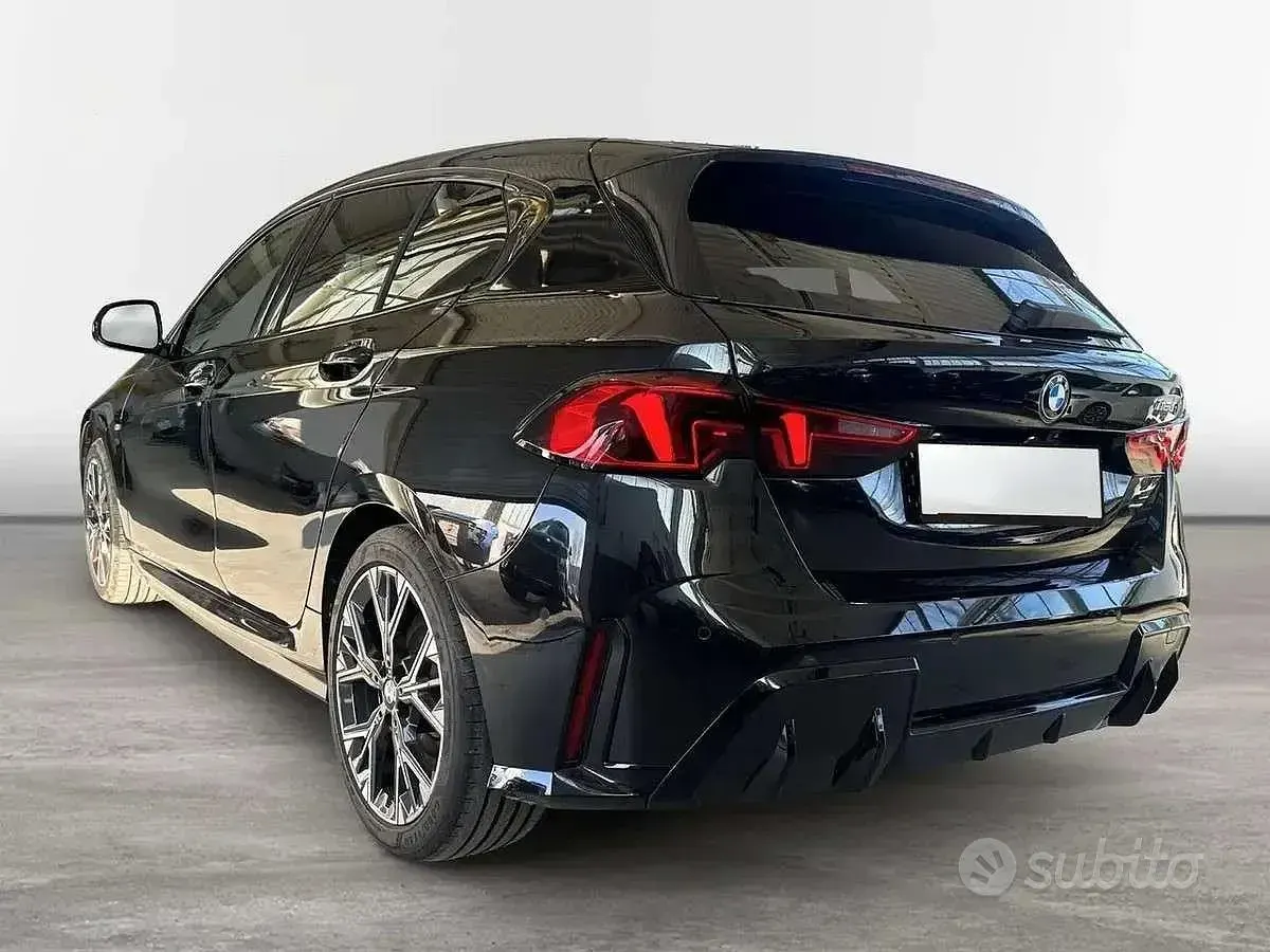 Usata BMW 118 M Sport 150 CV (110 kW) 2025 Nero Utilitaria