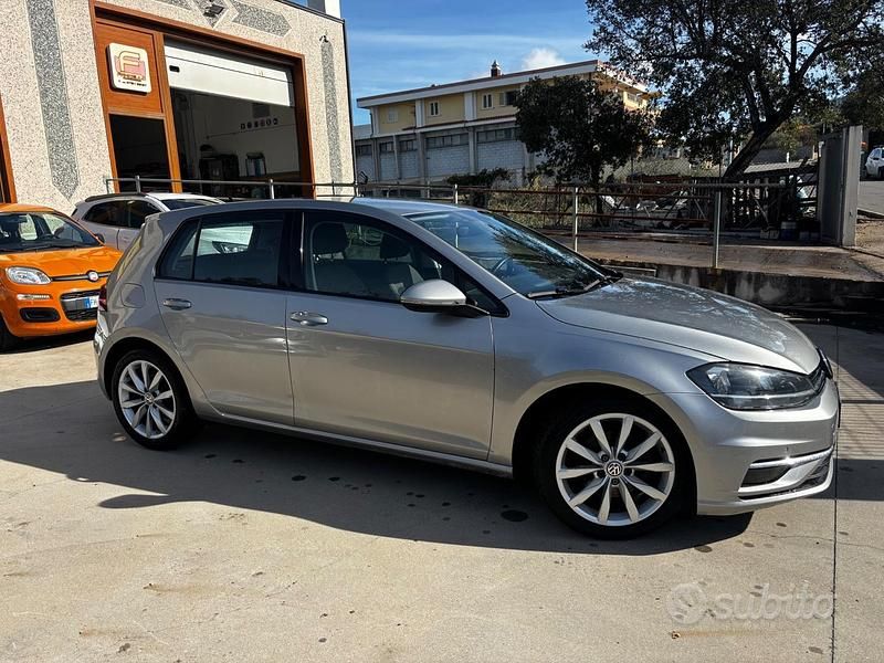Usata VW Golf VII Executive 115 CV (84 kW) 2020 Grigio Berlina