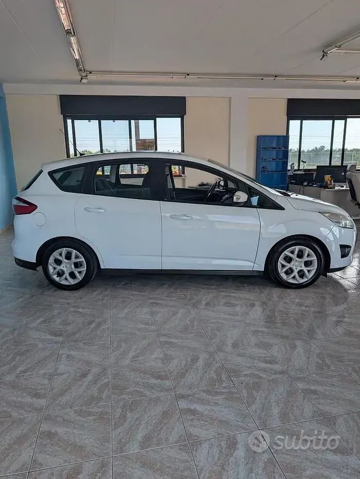 Usata Ford C-MAX 116 CV (85 kW) 2013 Bianco Monovolume