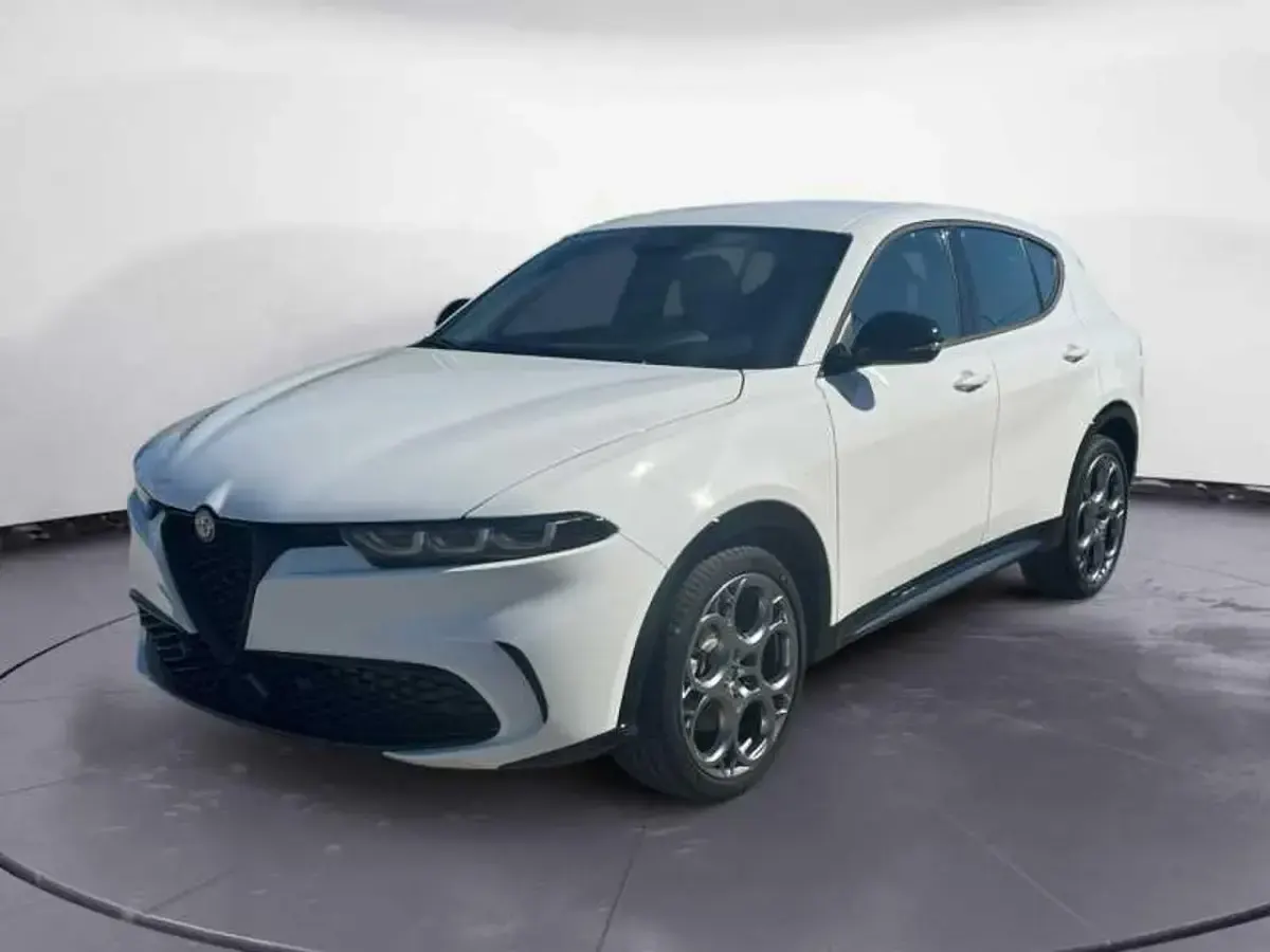 Usata Alfa Romeo Tonale Sprint 175 CV (128 kW) 2025 SUV