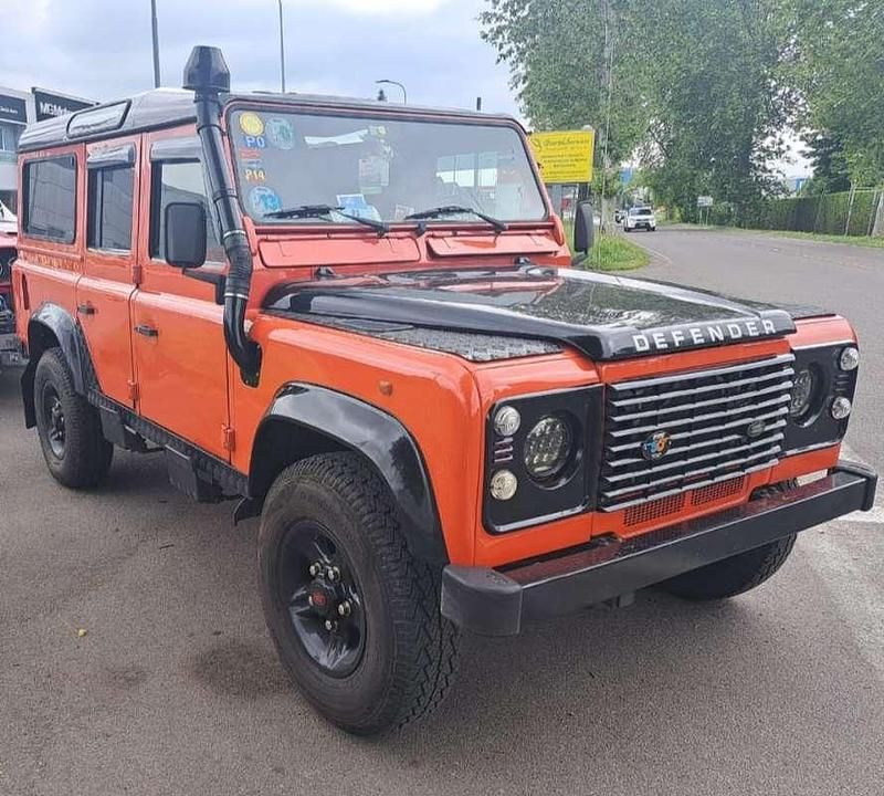 Usata Land Rover Defender S 122 CV (89 kW) 2003 Arancione Station wagon