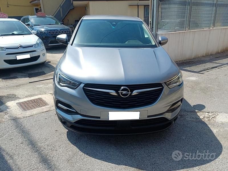 Usata Opel Grandland X Ultimate 131 CV (96 kW) 2019 Grigio SUV