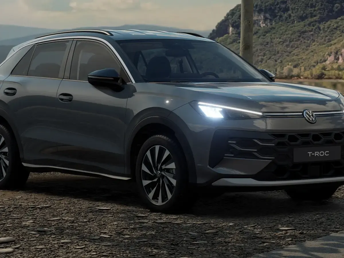 Nuova VW T-Roc Life 115 CV (84 kW) 2026 Wolf grey metallizzato nero SUV