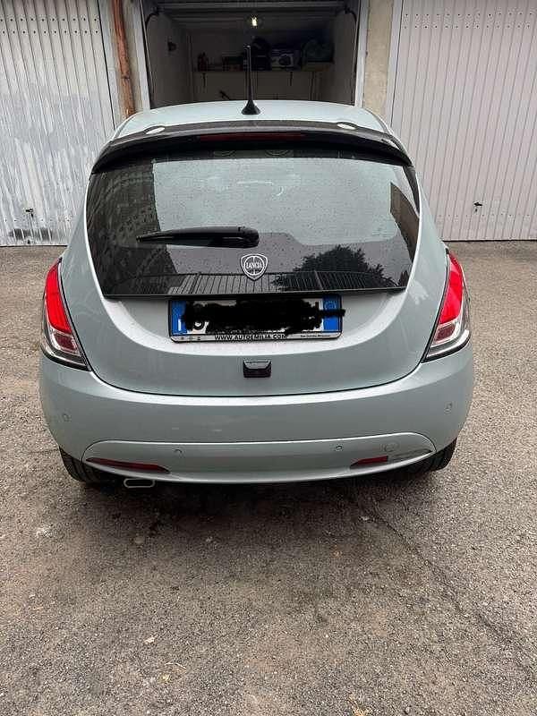 Usata Lancia Ypsilon S 69 CV (50 kW) 2024 Utilitaria