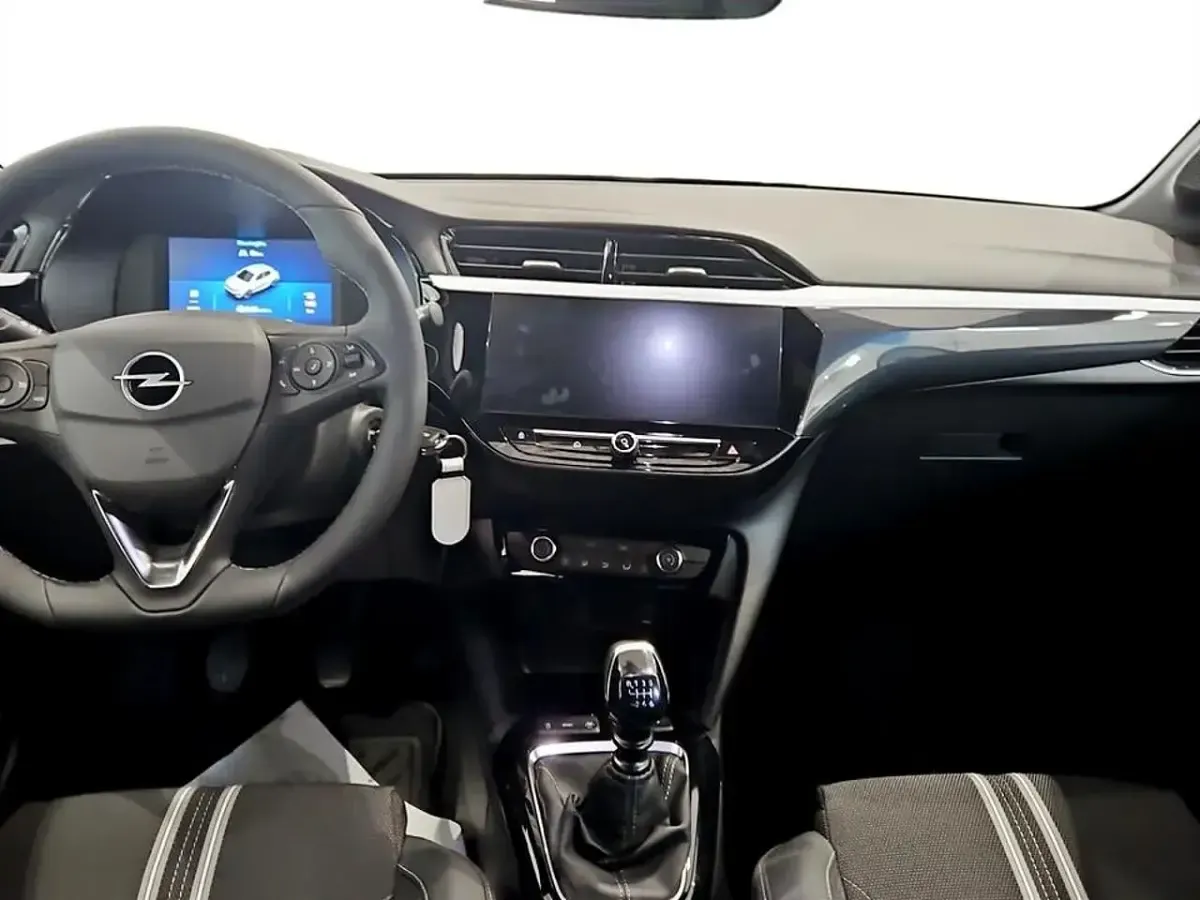 Nuova Opel Corsa 100 CV (73 kW) 2026 Argento Utilitaria