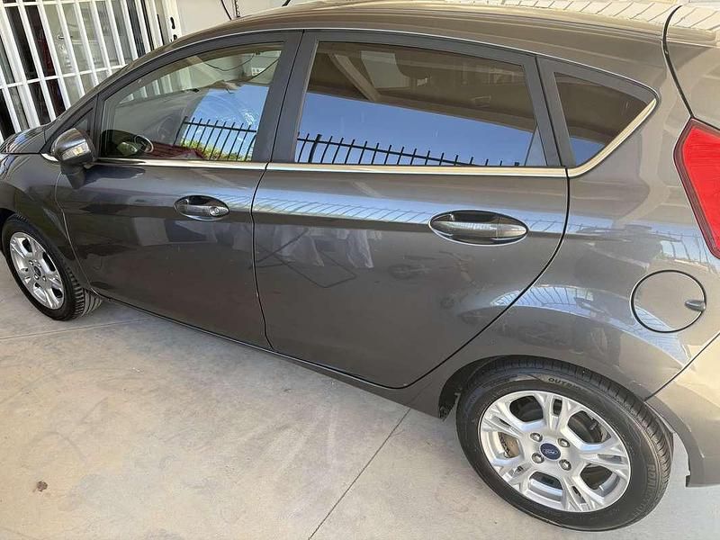 Usata Ford Fiesta Titanium 75 CV (55 kW) 2016 Utilitaria