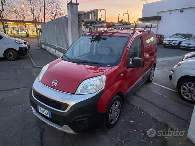 Usata Fiat Fiorino 95 CV (69 kW) 2016 Rosso Monovolume