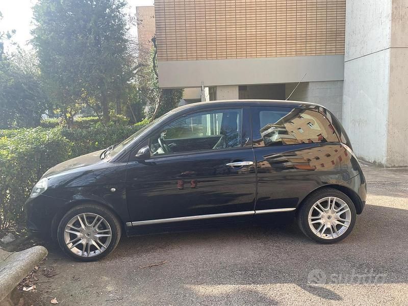 Usata Lancia Ypsilon 2007 Nero Utilitaria