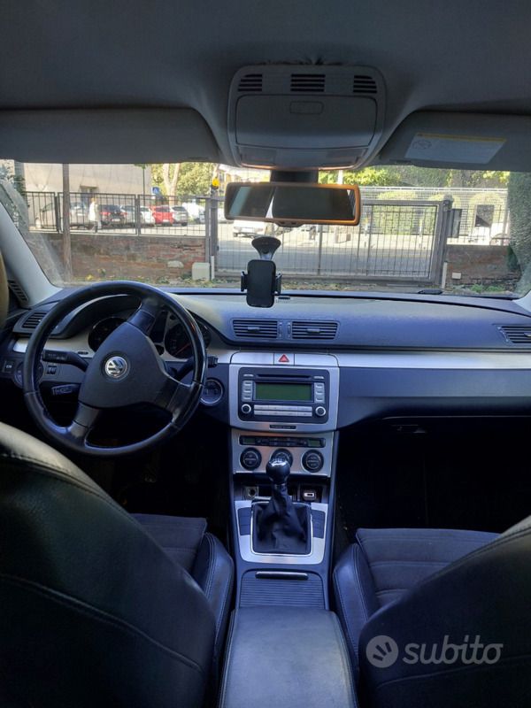 Usata VW Passat 170 CV (125 kW) 2007 Nero Station wagon