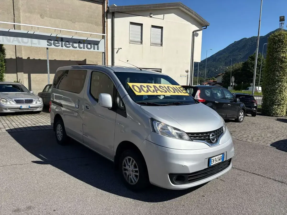 Usata Nissan Evalia N-TEC 110 CV (80 kW) 2012 Argento Monovolume