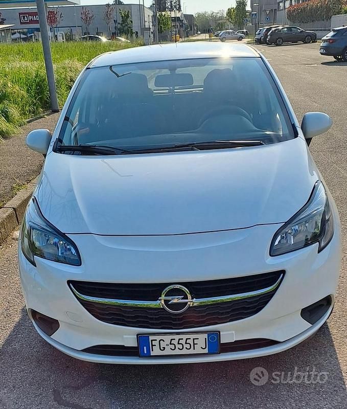 Usata Opel Corsa 90 CV (66 kW) 2016 Bianco Berlina