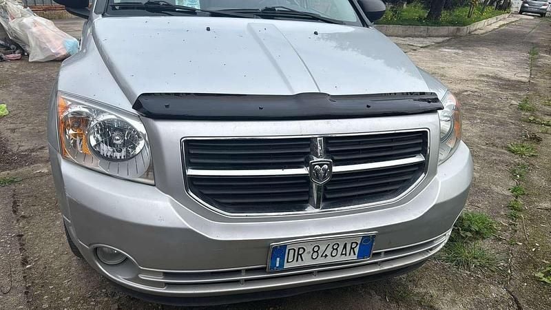 Usata Dodge Caliber SXT 140 CV (102 kW) 2008 Utilitaria